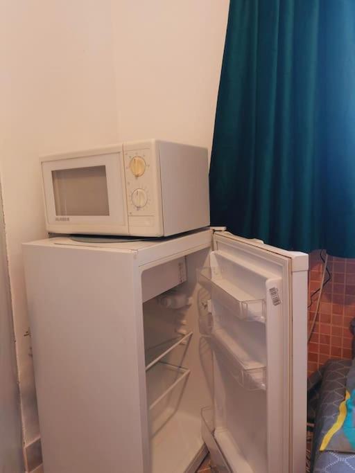 Tiny Studio Next To Unirii Bucarest