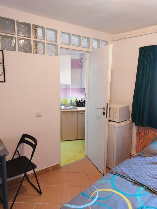 Tiny Studio Next To Unirii * Bucarest